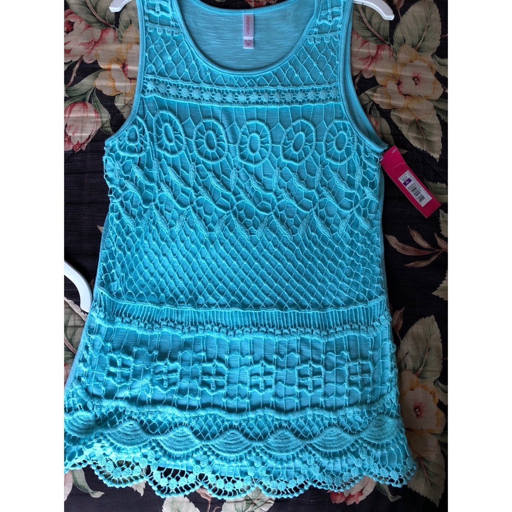 🎀Brand new Girls blue tank top